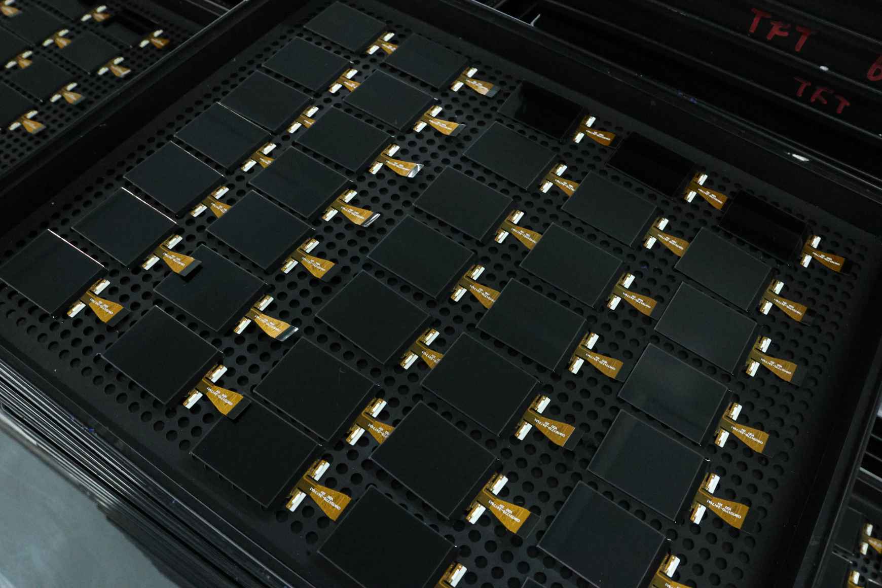 Produsen LCD Tiongkok Memimpin Jalur Tampilan Kecepatan Penyegaran Tinggi Medis, Modul Kristal Cair Khusus Memacu Pasar Tambahan Multi-Miliar Dolar