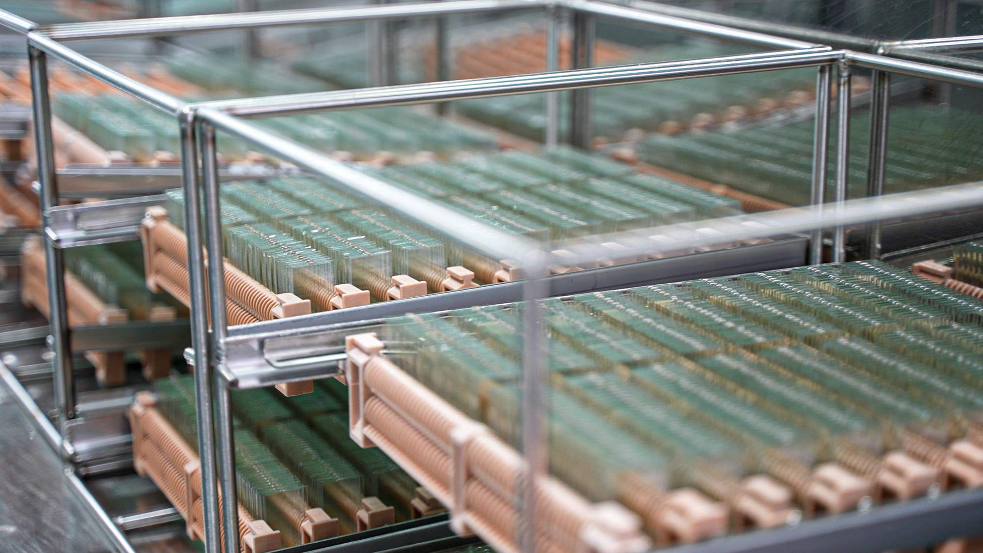 Pola ITO: Landasan Manufaktur LCD Presisi